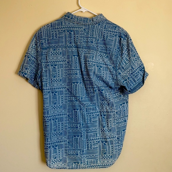 Printed Denim Short Sleeved button up - Picture 2 of 5